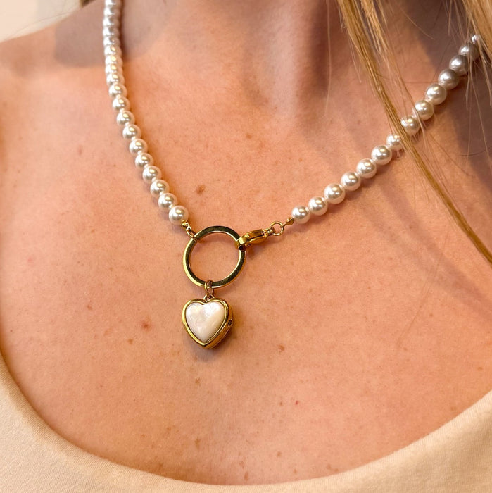 COLLAR CORAZÓN DE PERLAS