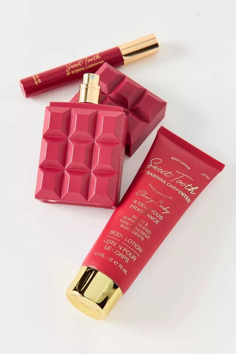 Set Cherry Baby by Sabrina Carpenter